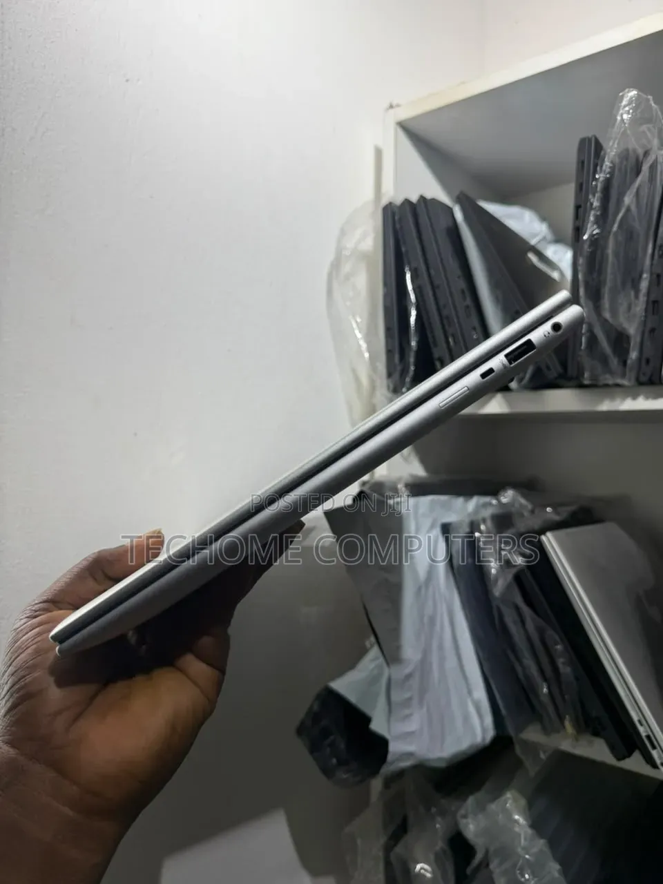 Laptop HP EliteBook 860 G10 16GB Intel Core i7 SSD 512GB