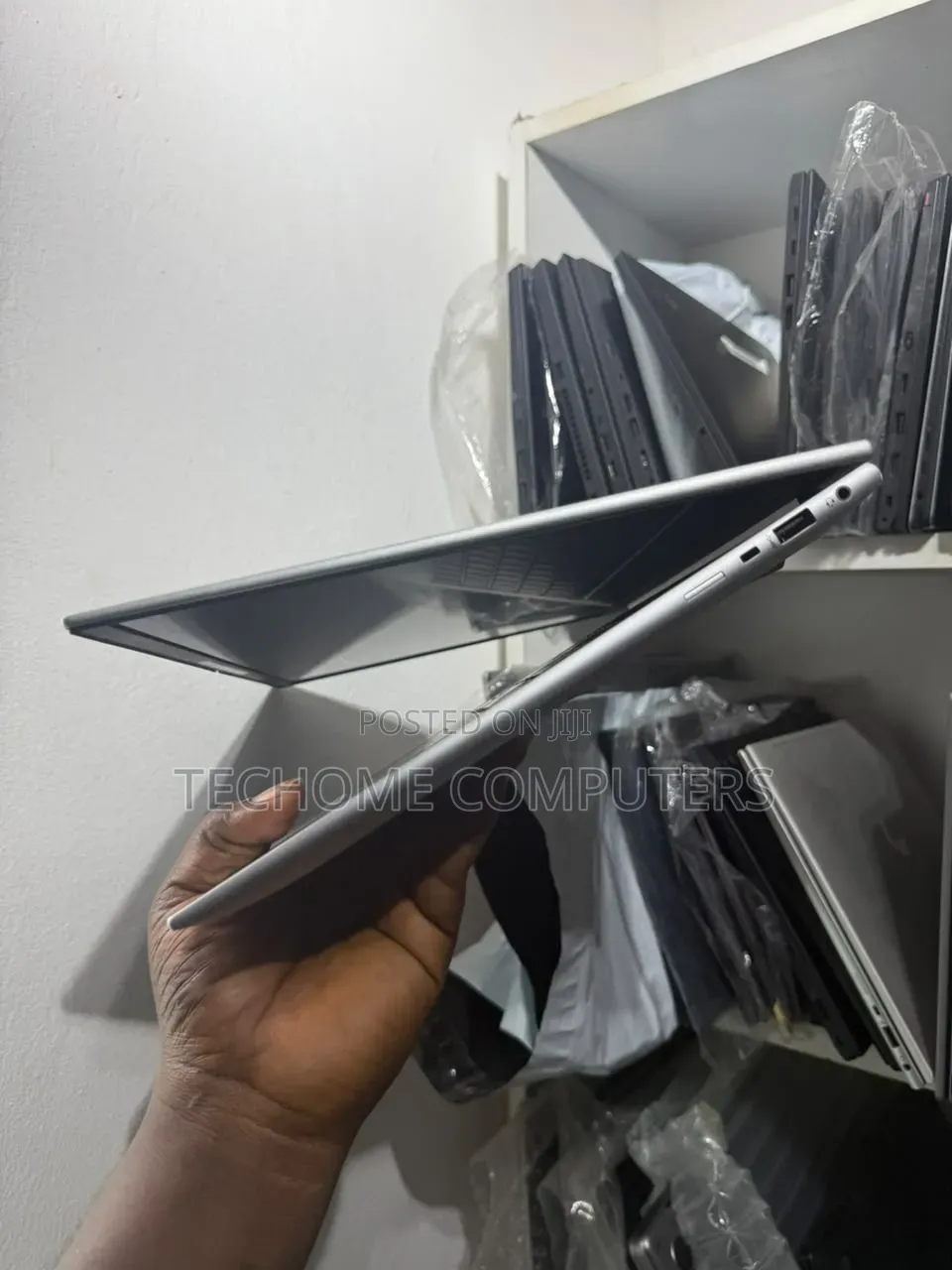Laptop HP EliteBook 860 G10 16GB Intel Core i7 SSD 512GB