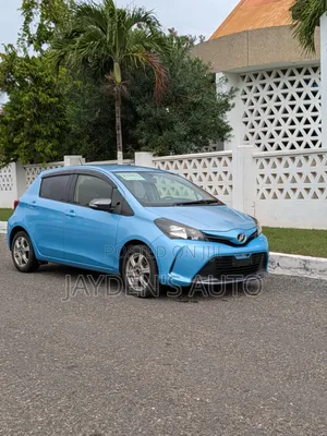 Toyota Vitz 2014 Blue