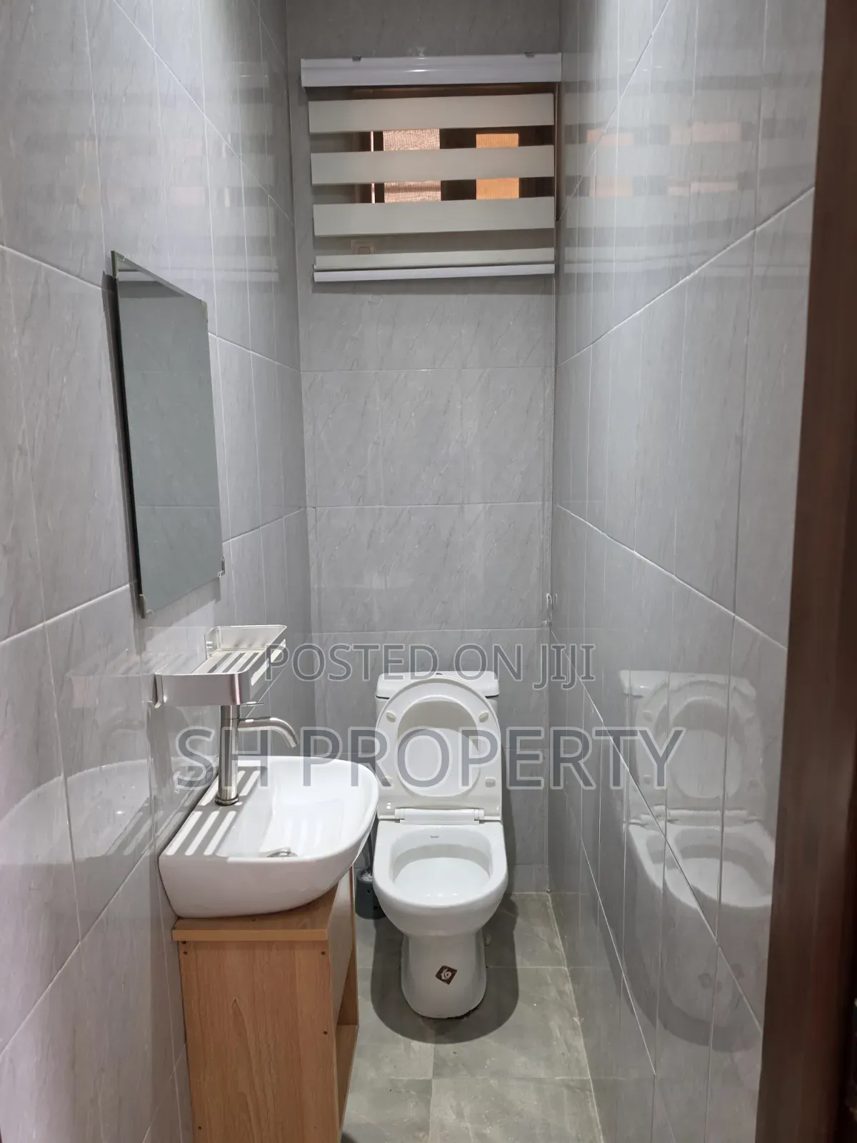 2bdrm Apartment in East Legon Hills, Lake Side Estate for rent
