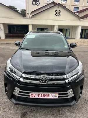 Toyota Highlander XLE V6 4x4 (3.5L 6cyl 6A) 2016 Black