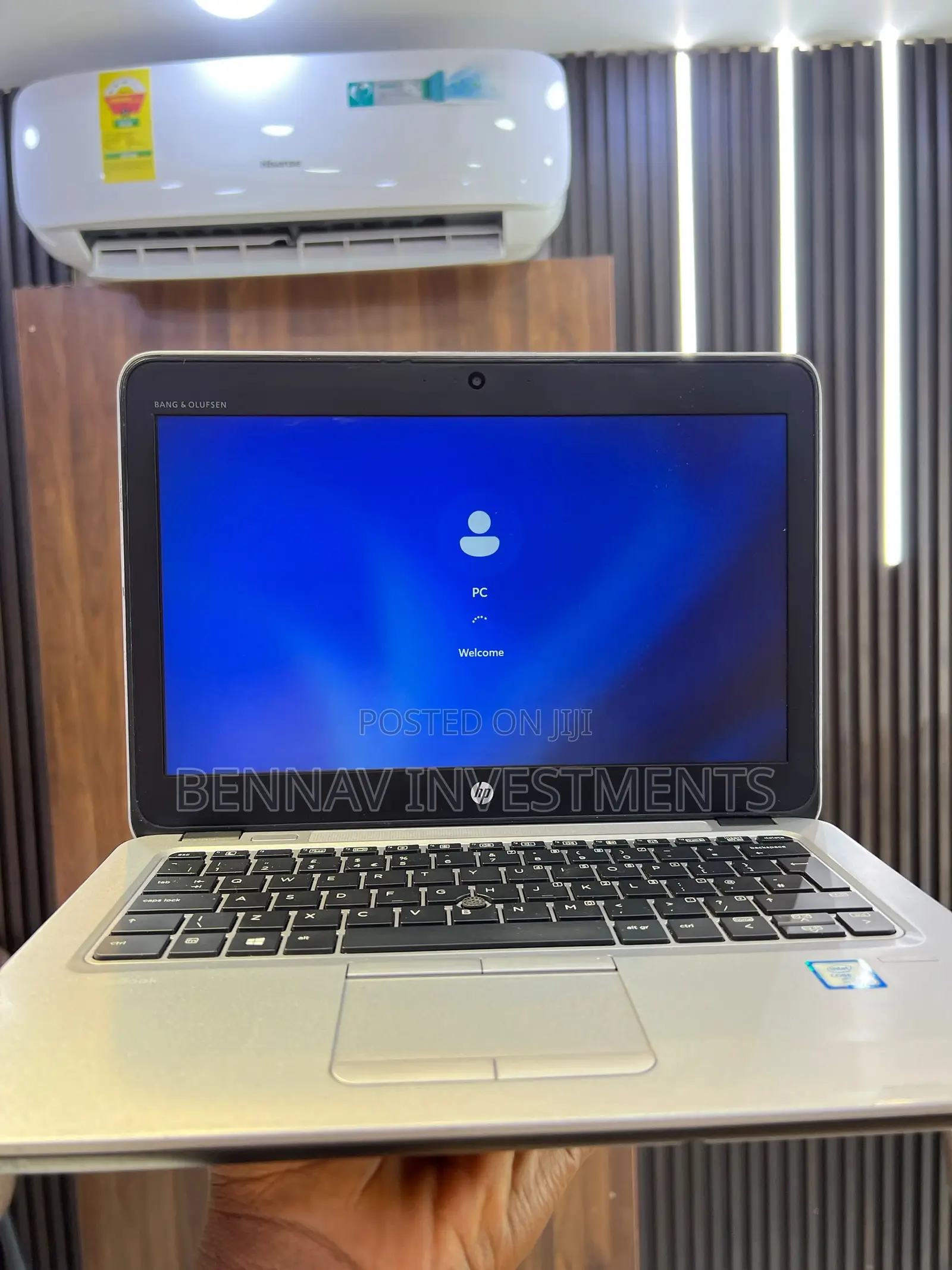 Laptop HP EliteBook 820 G3 8GB Intel Core i5 HDD+SSD 128GB