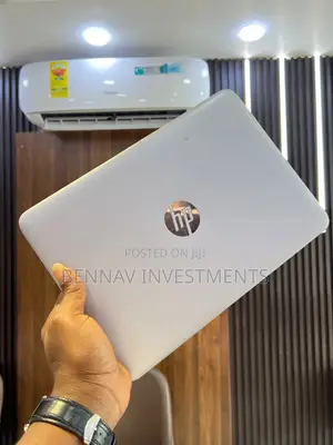 Laptop HP EliteBook 820 G3 8GB Intel Core i5 HDD+SSD 128GB