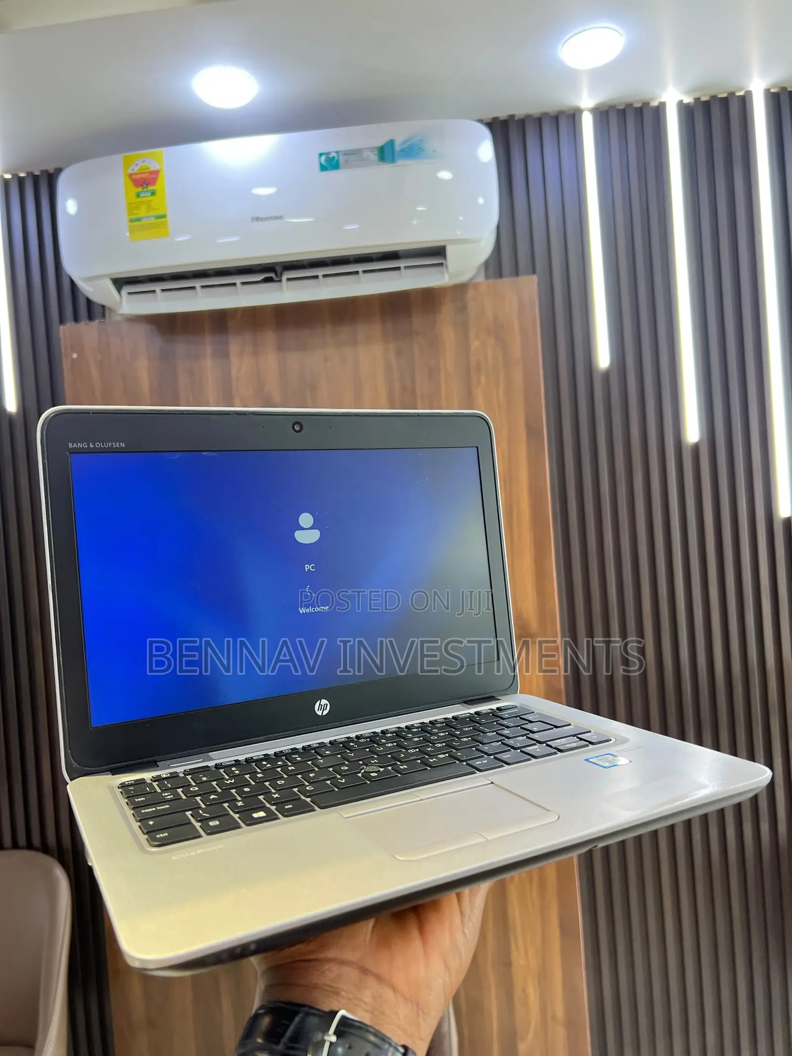 Laptop HP EliteBook 820 G3 8GB Intel Core i5 HDD+SSD 128GB