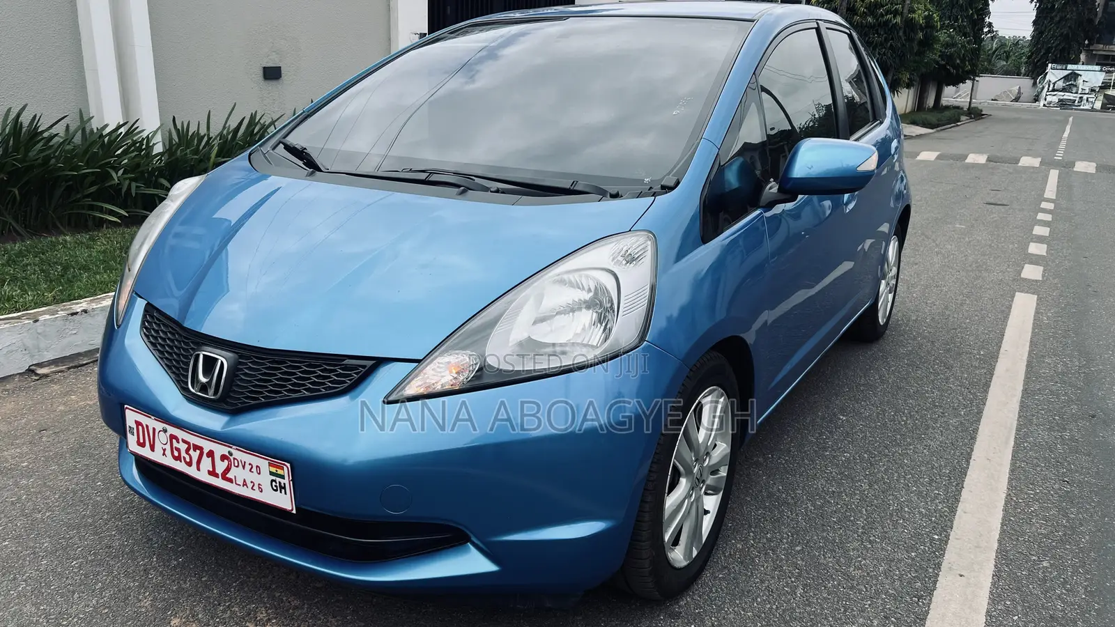 Honda Fit Automatic 2010 Blue