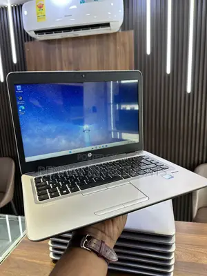Laptop HP EliteBook 840 G3 8GB Intel Core i5 HDD+SSD 500GB