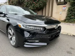 Honda Accord Touring 2.0T 2020 Black