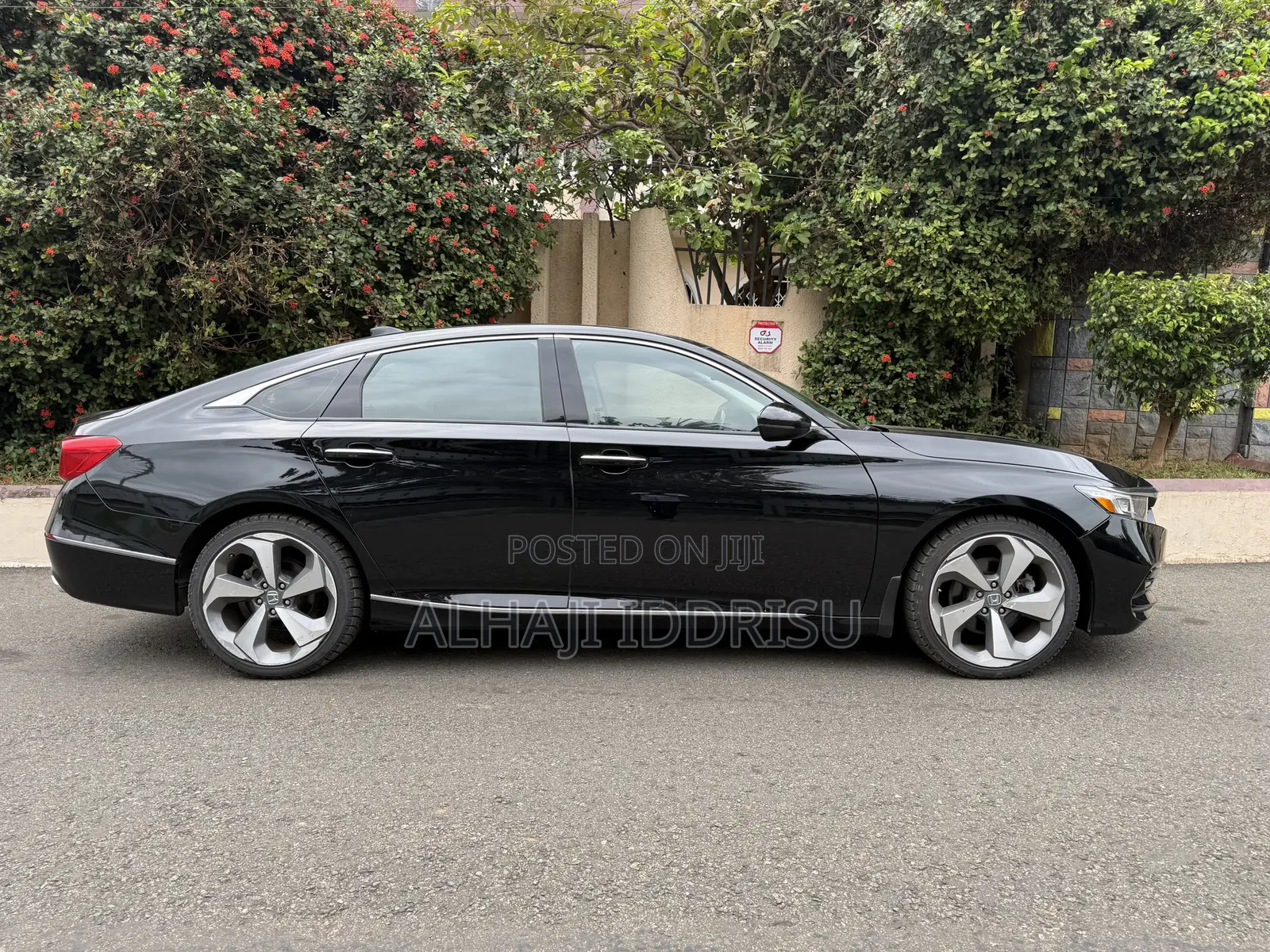 Honda Accord Touring 2.0T 2020 Black