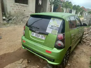 Kia Morning 2011 Green