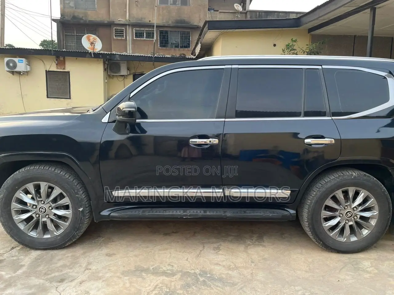 Toyota Land Cruiser 2015 Black