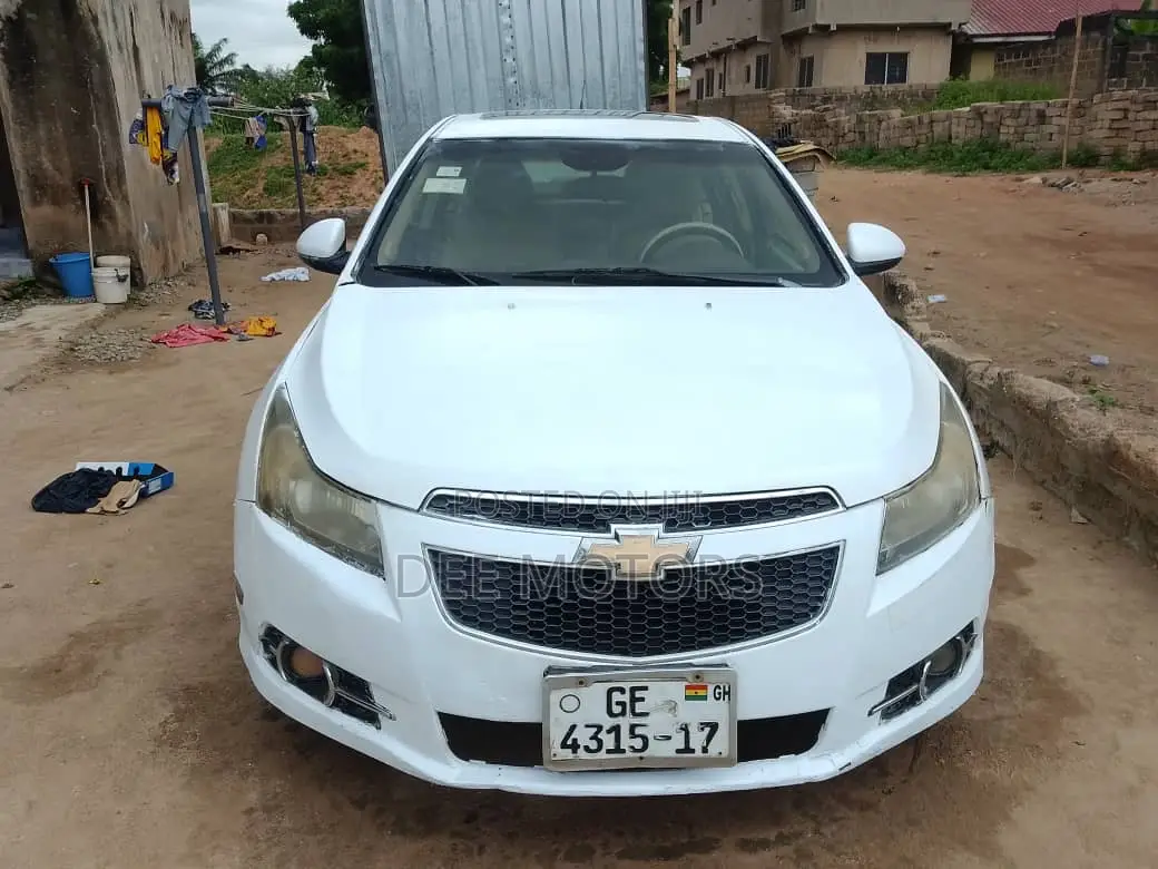 Chevrolet Cruze 2014 White