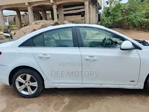 Chevrolet Cruze 2014 White