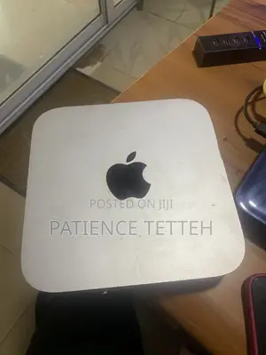 Desktop Computer Apple Mac Mini 4GB Intel Core 5 HDD 500GB