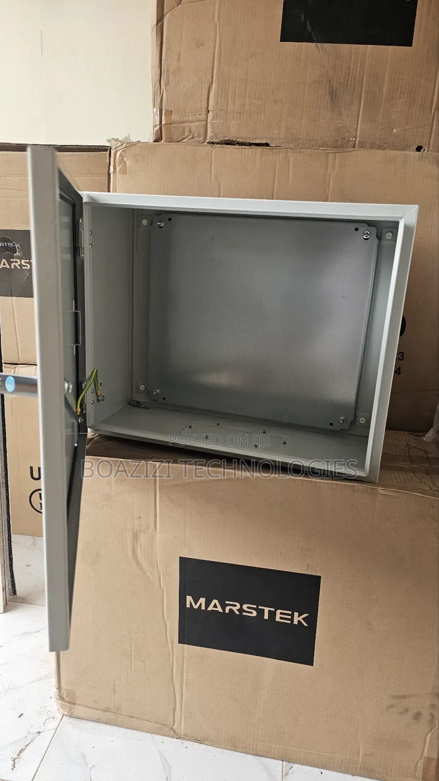 400*500*200mm Metal Panel Box