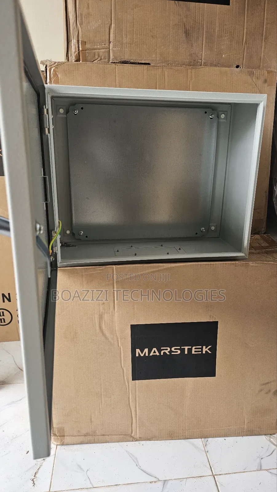 400*500*200mm Metal Panel Box