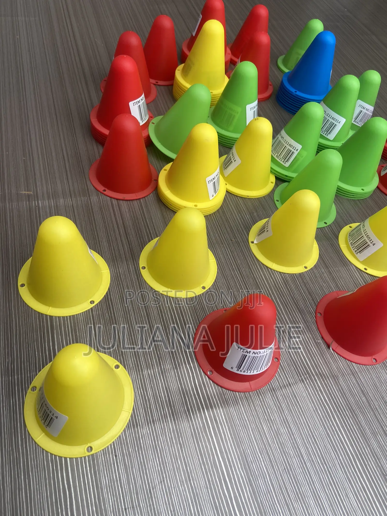 Mini Training Cones Available at Cool Price