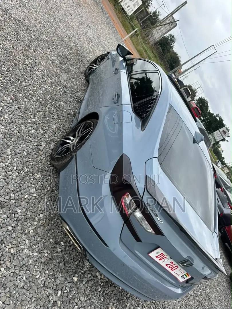 Honda Accord Touring 2.0T 2022