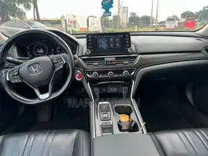 Honda Accord Touring 2.0T 2022