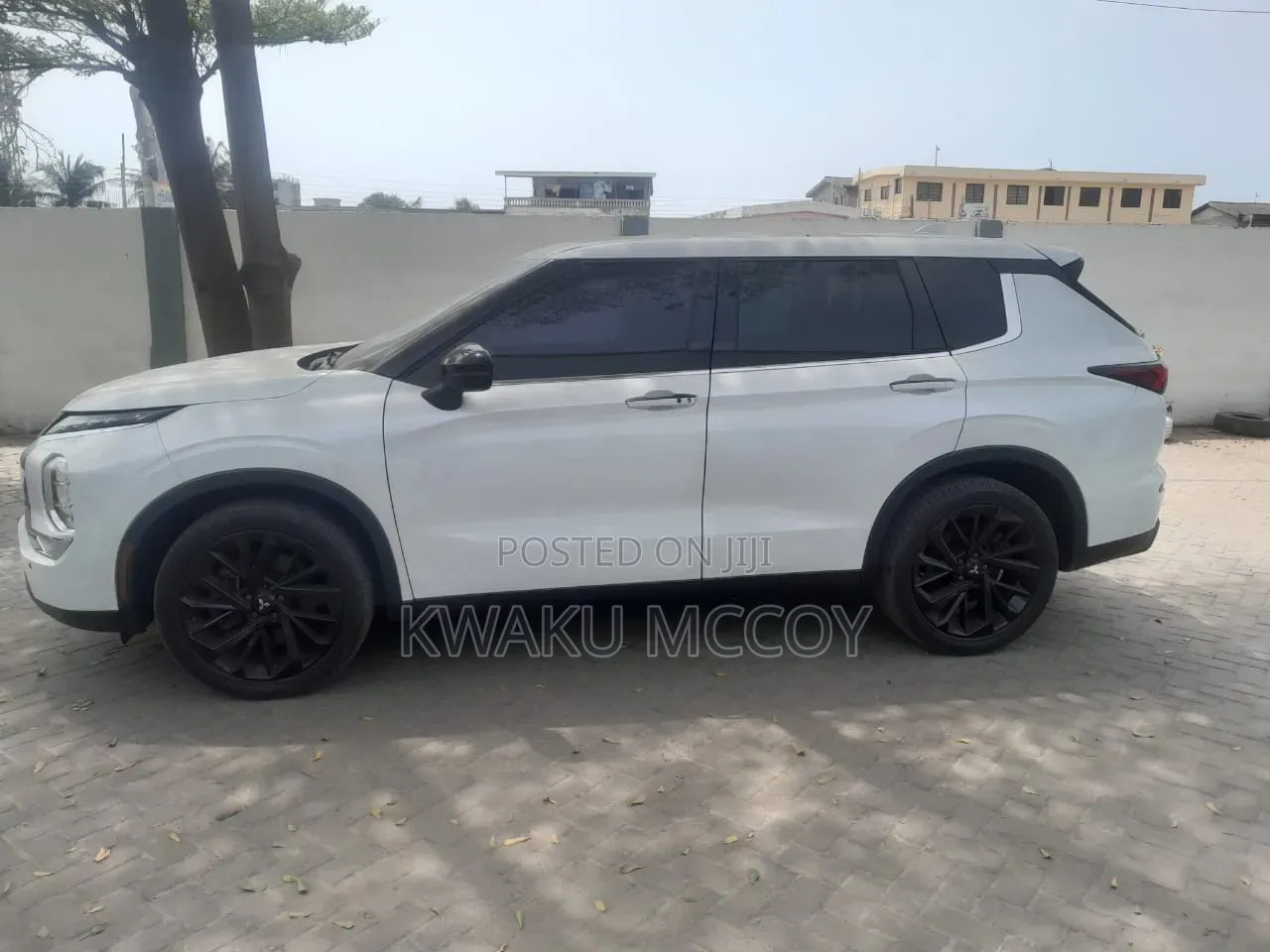 Mitsubishi Outlander SE 2022 White