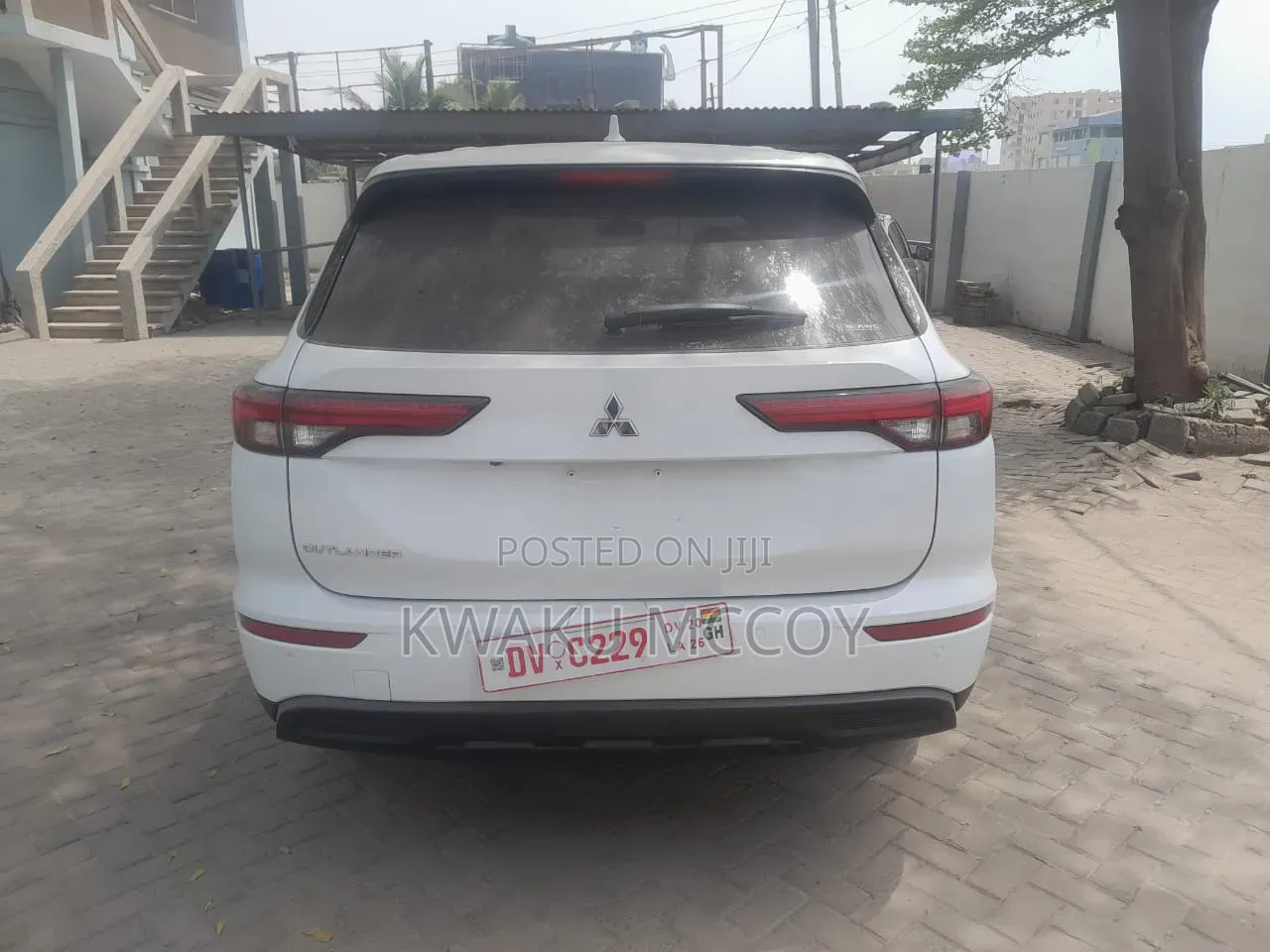 Mitsubishi Outlander SE 2022 White