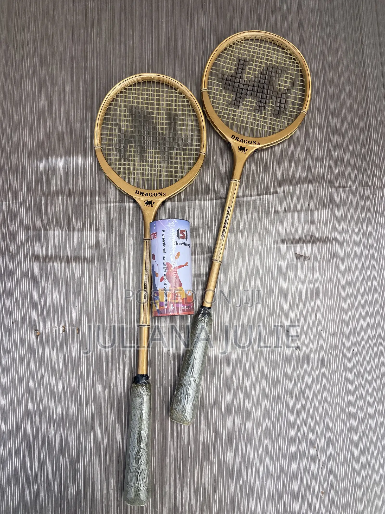 Original Badminton Racket Available at Cool Price