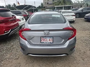 Honda Civic 2019 Gray