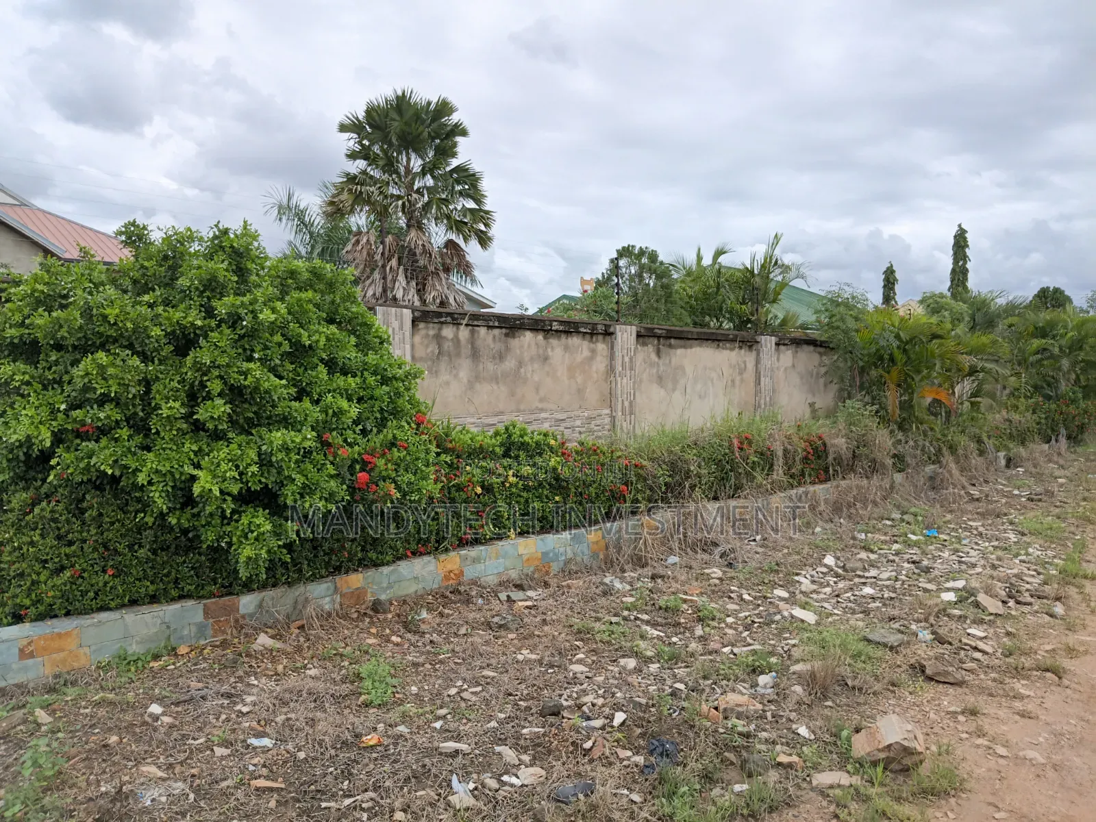 Beautiful Land for Your Dream House - Tema - Mataheko