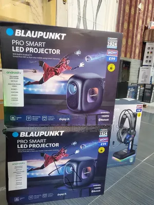 Blaupunkt Pro Smart Led Projector 