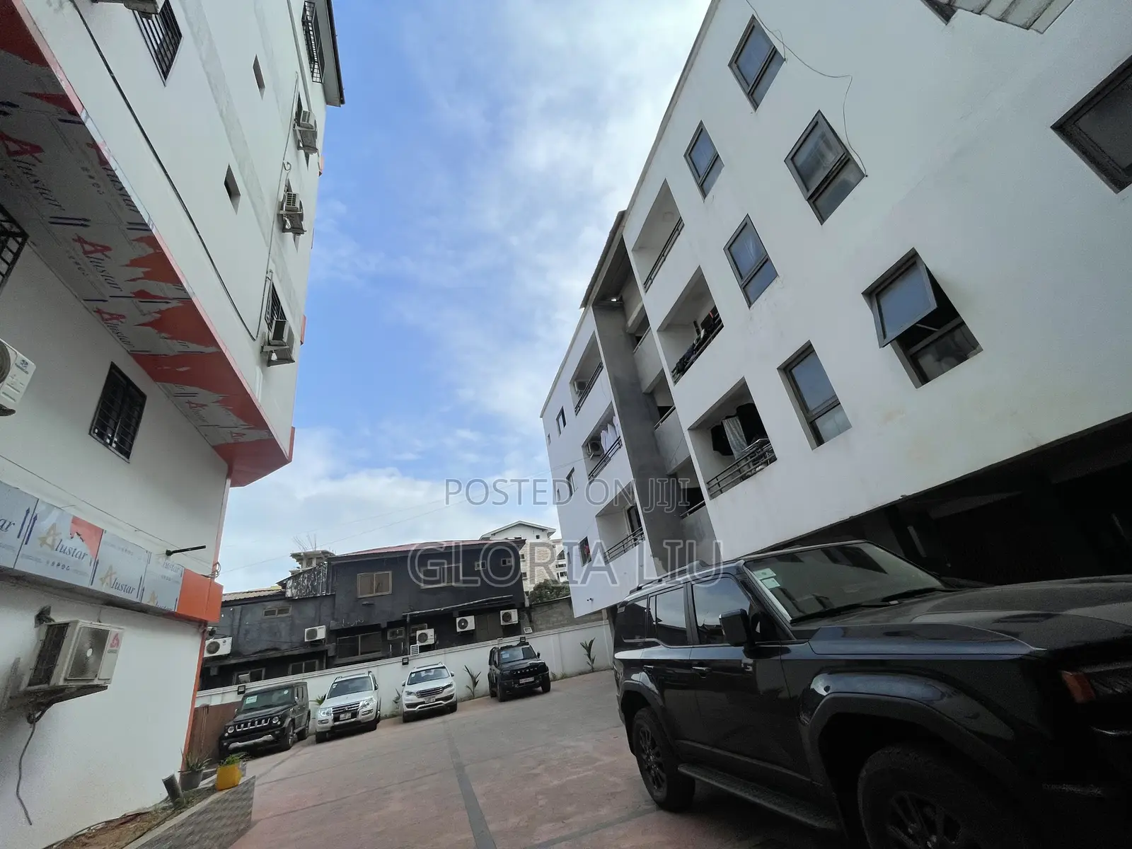 Furnished 1bdrm Apartment in Near Epel, Oxford Street for rent