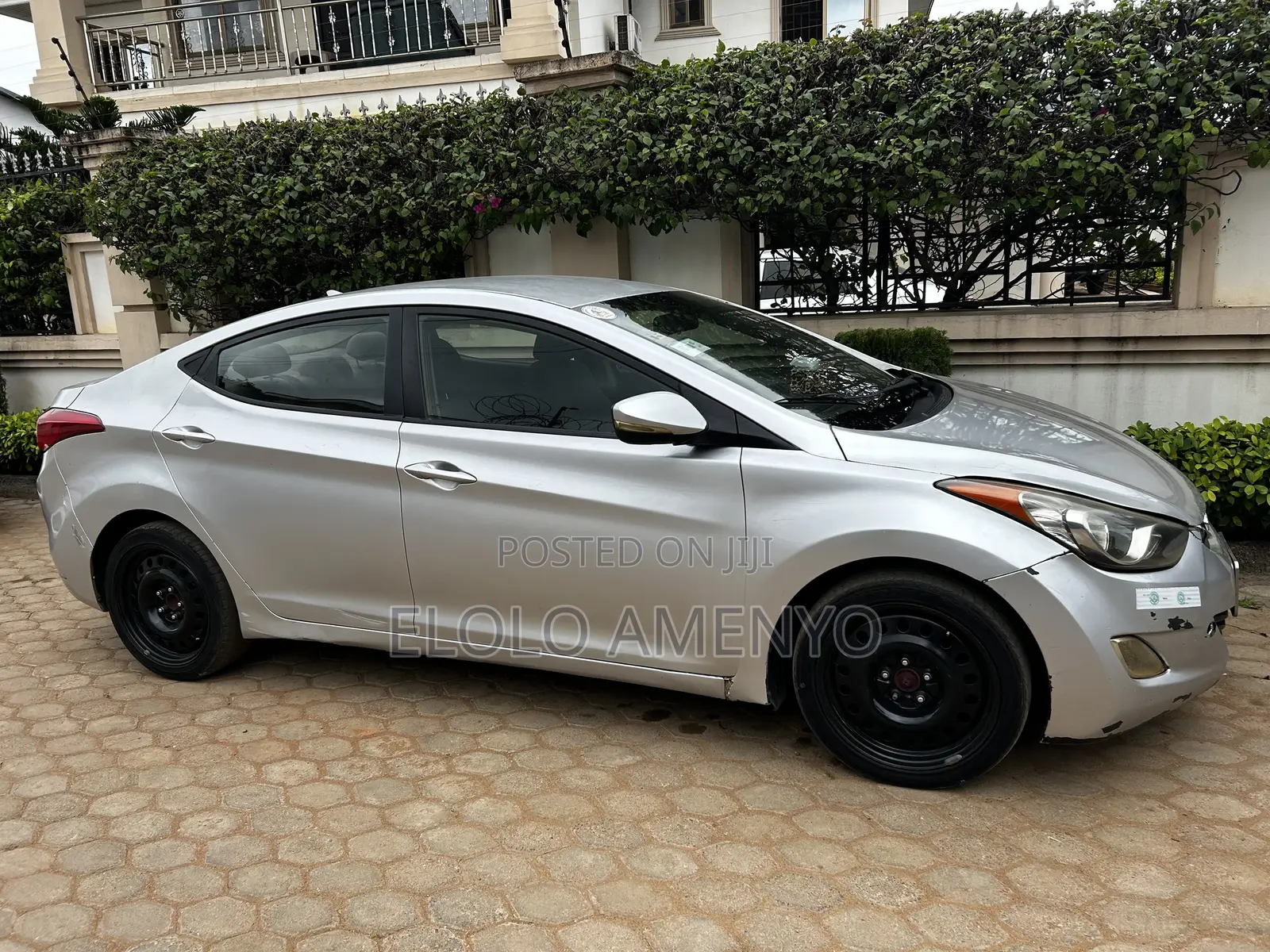 Hyundai Elantra 2012 Silver