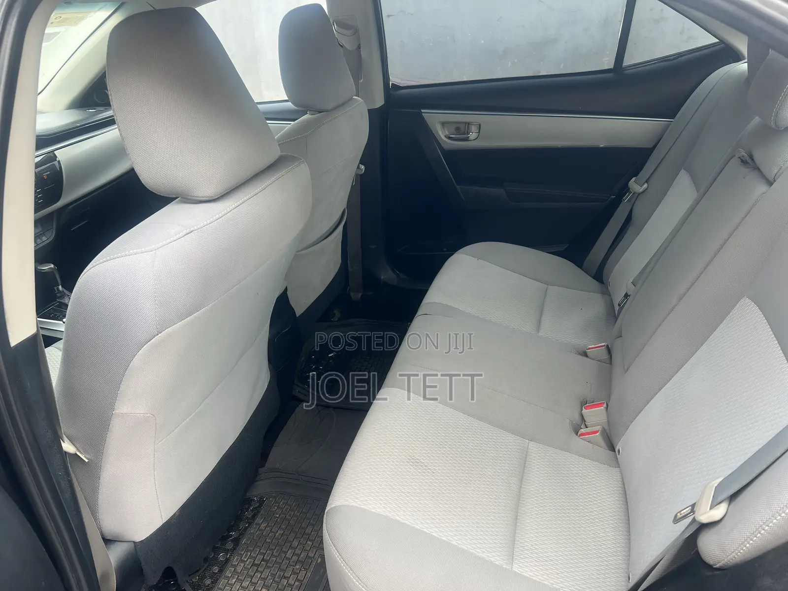 Toyota Corolla 2015 Black