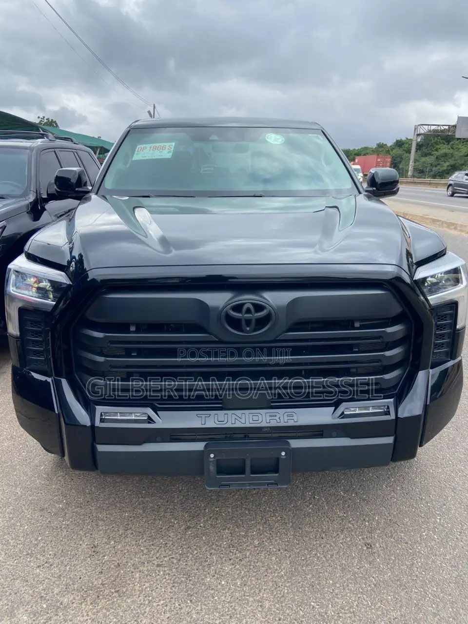 Toyota Tundra 2023 Black