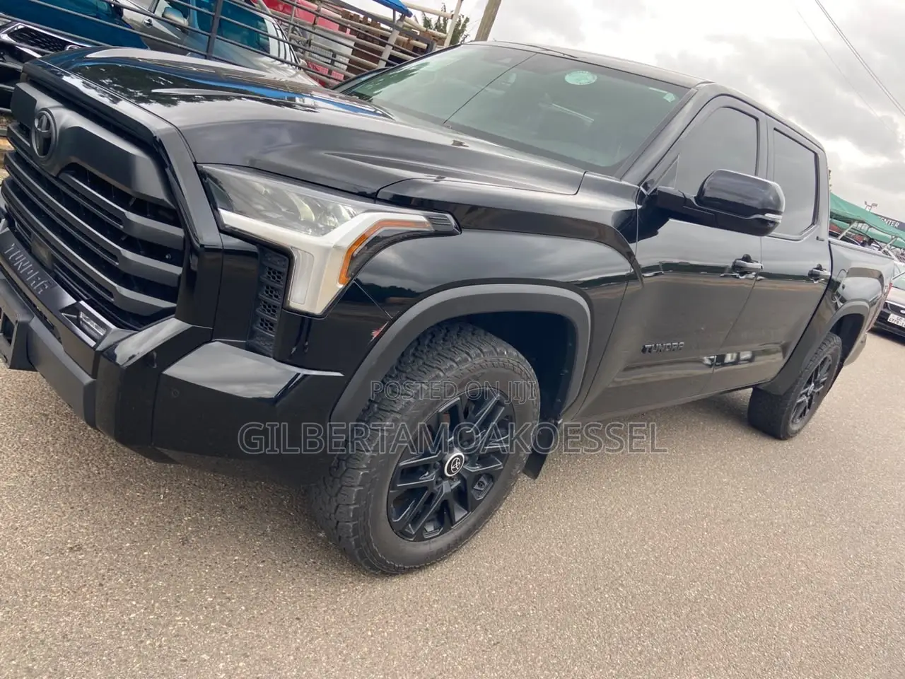 Toyota Tundra 2023 Black