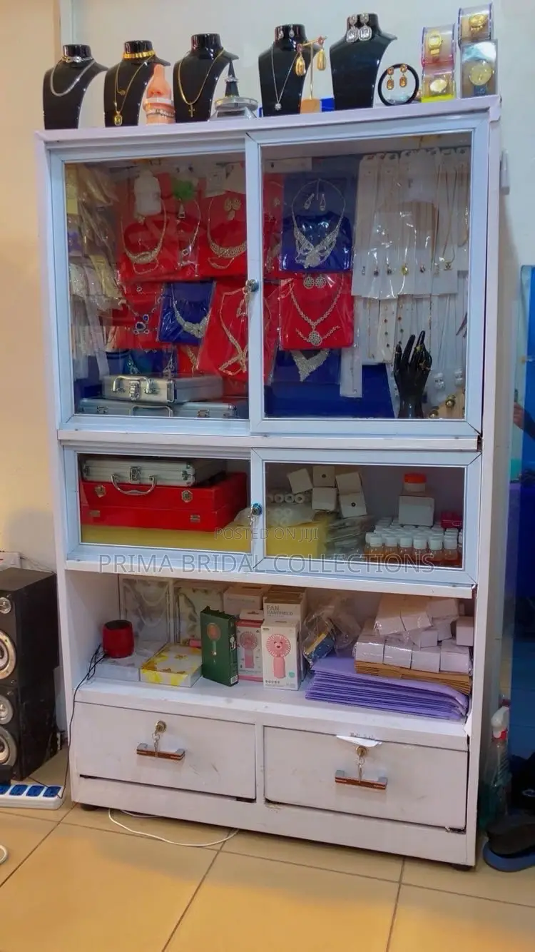 Showcase Display