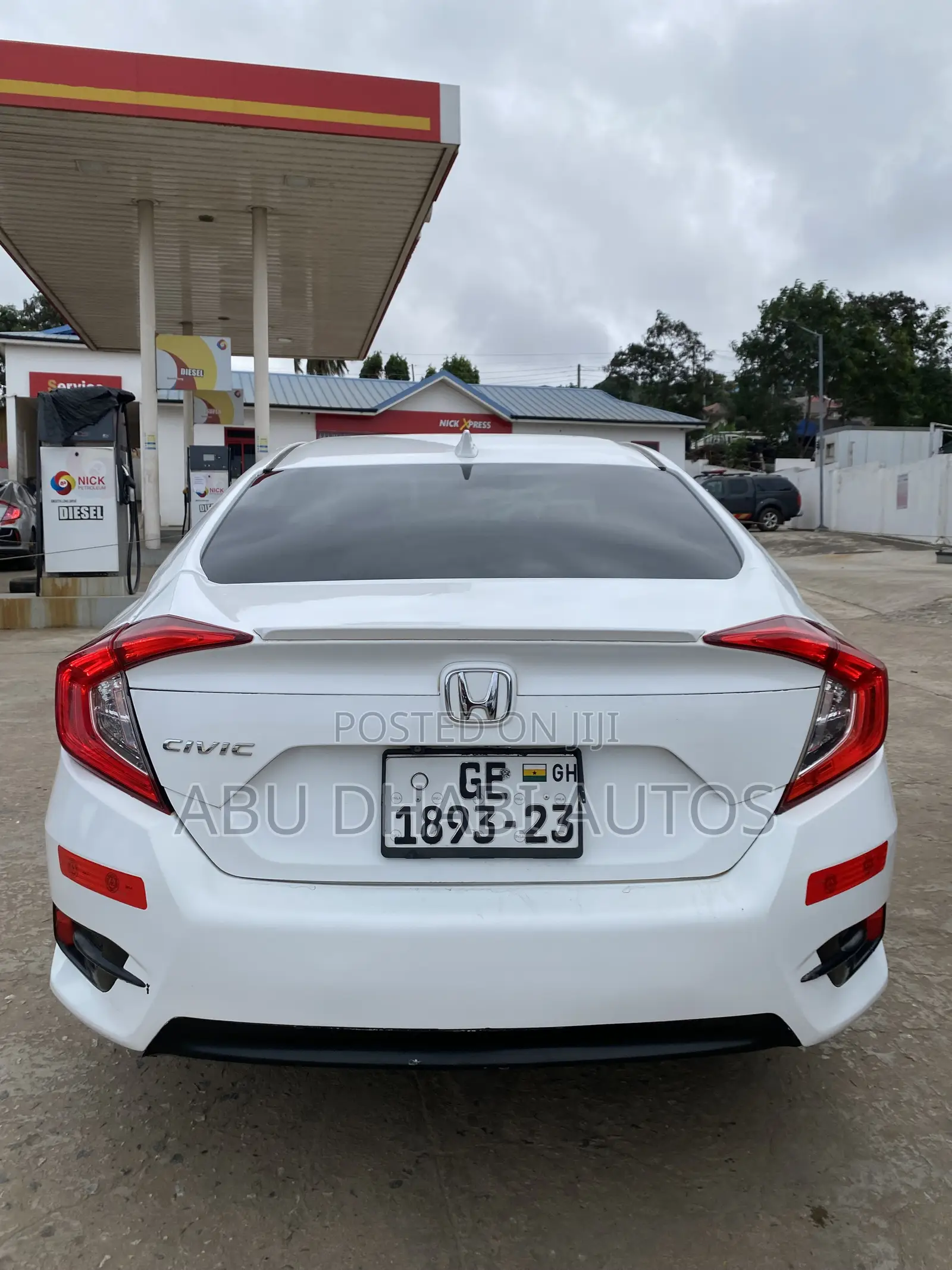 Honda Civic EX-L 4dr Sedan (1.5L 4cyl) 2017 White