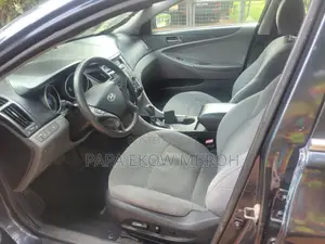 Hyundai Sonata Limited 2.0T Sedan (2.0L 4cyl 6A) 2012 Blue