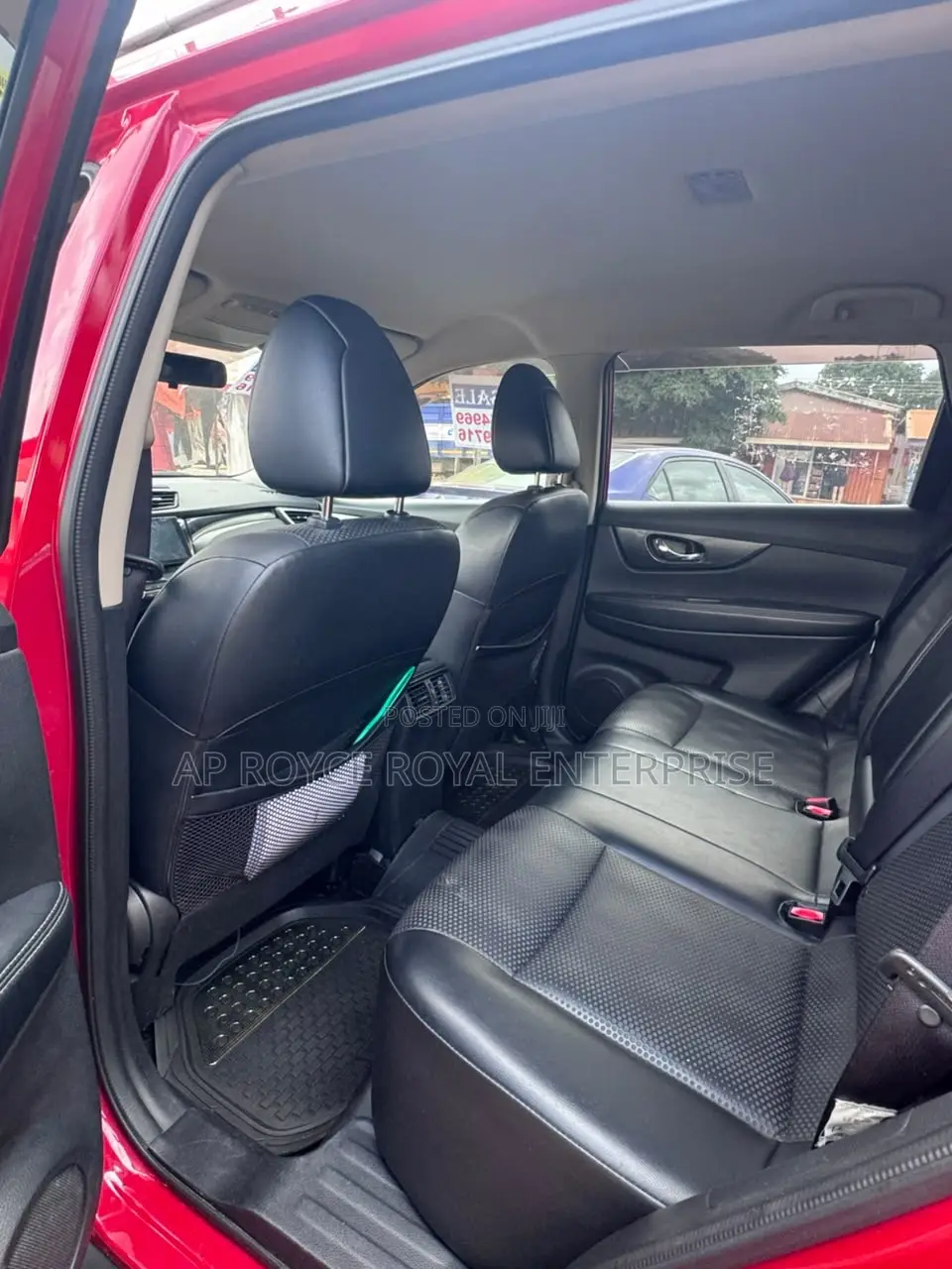 Nissan X-Trail 2.0 Petrol AWD 2015 Red