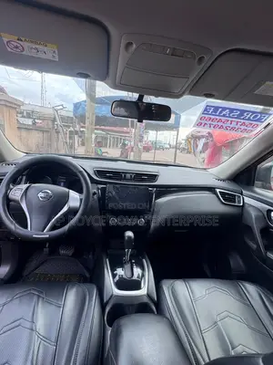 Nissan X-Trail 2.0 Petrol AWD 2015 Red