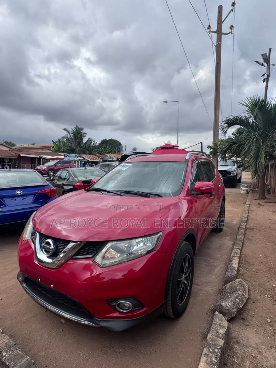 Nissan X-Trail 2.0 Petrol AWD 2015 Red