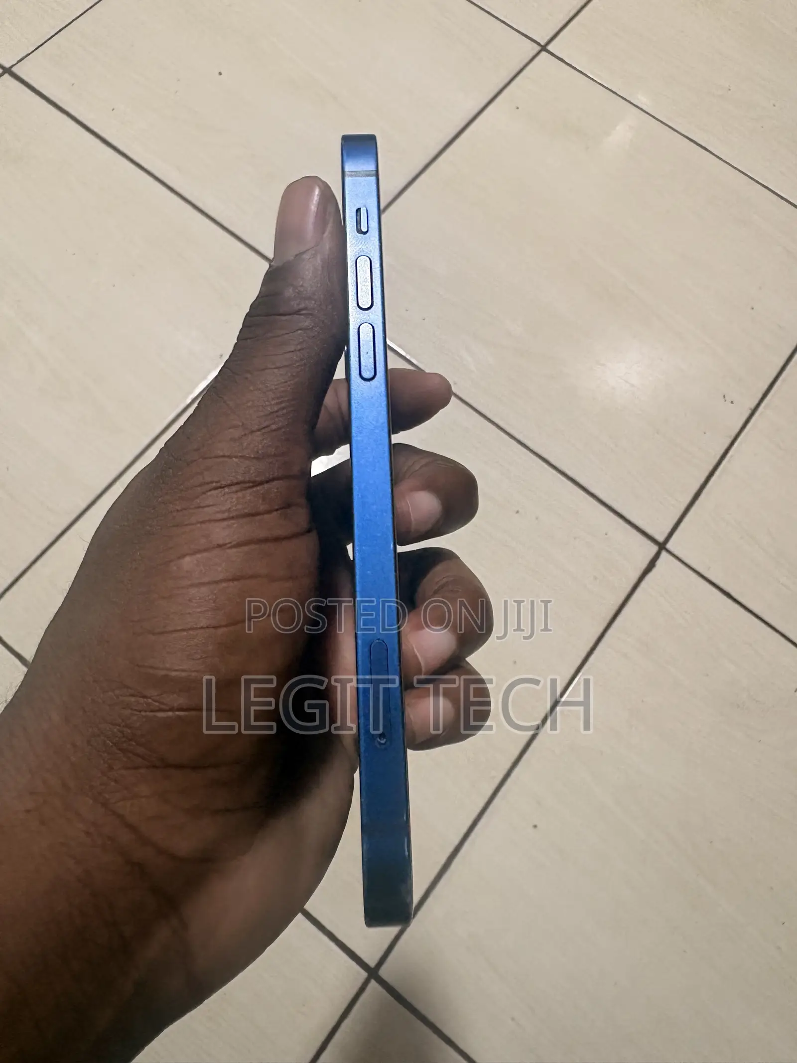 Apple iPhone 12 64 GB Blue