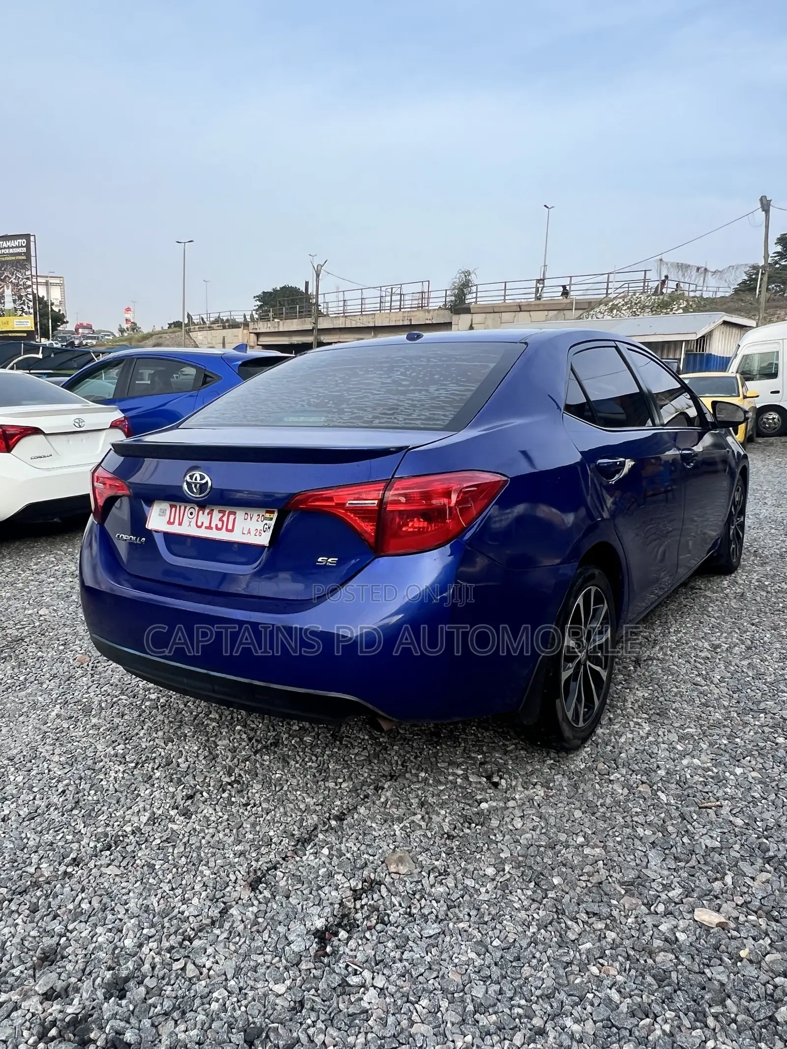 Toyota Corolla SE 4dr Sedan (1.8L 4cyl CVT) 2017 Blue