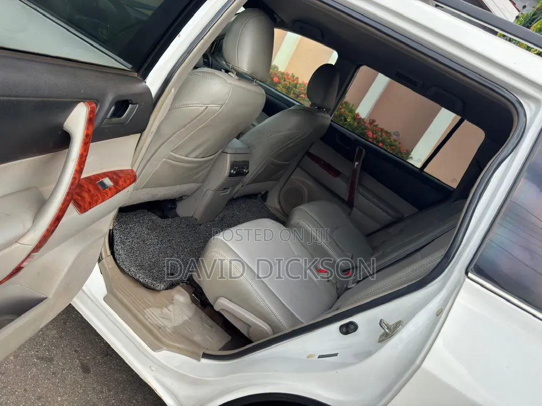 Toyota Highlander 2012 White