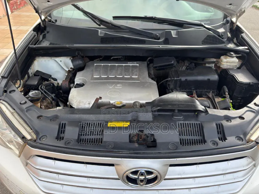 Toyota Highlander 2012 White