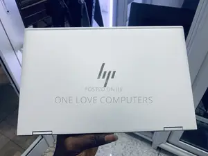 Laptop HP EliteBook x360 1030 G7 16GB Intel Core i7 SSD 256GB