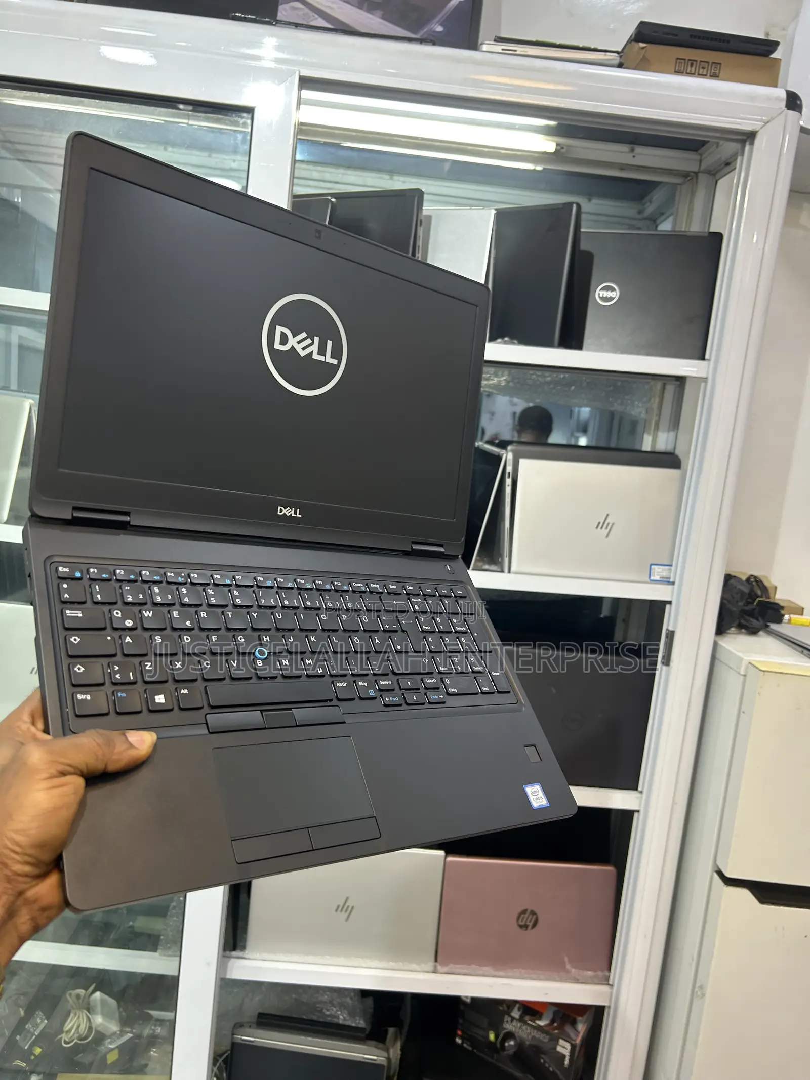 Laptop Dell Latitude 5590 8GB Intel Core i5 SSD 256GB