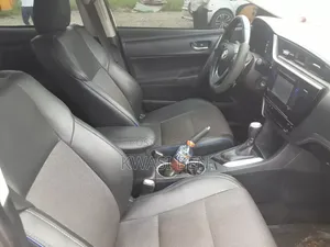 Toyota Corolla 2017 Gray