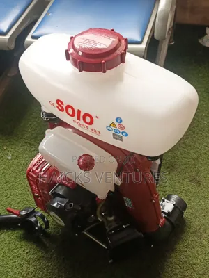 Professional SOLO 432 Crop Sprayer