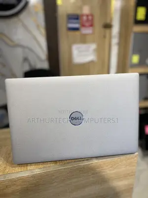 Laptop Dell Precision 3560 16GB Intel Core i7 SSD 512GB
