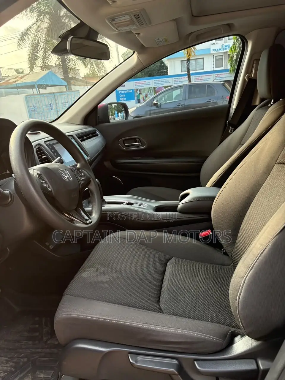 Honda HR-V Sport AWD 2019 Red