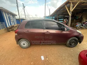 Toyota Vitz 2010 Brown